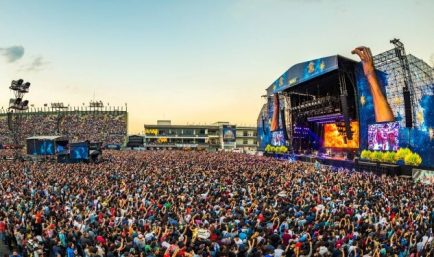 Vive-Latino-animated-stage-facebook-770x375